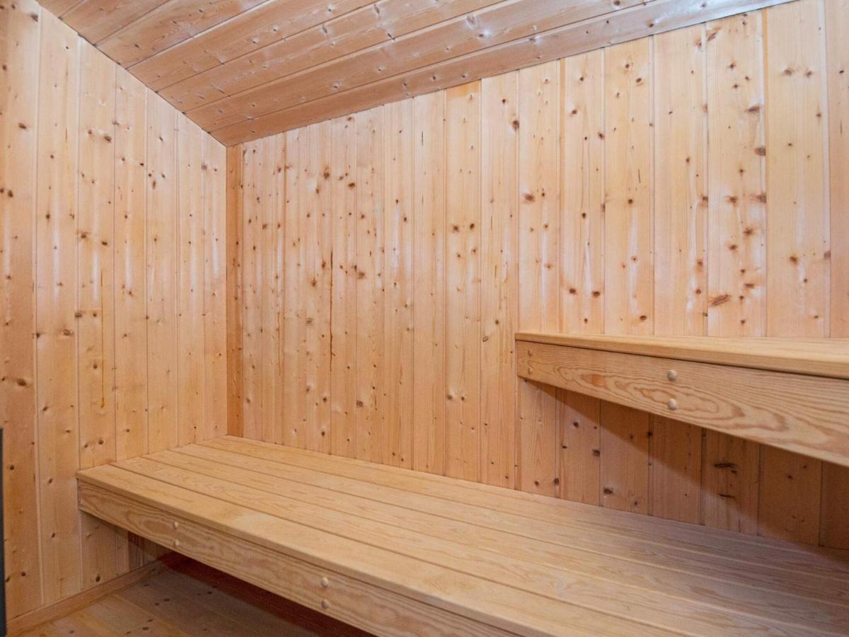 Three-Bedroom Holiday Home In Juelsminde 18 Sonderby  Экстерьер фото